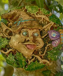 mabli-mossfoot-pixie-wall-plaque