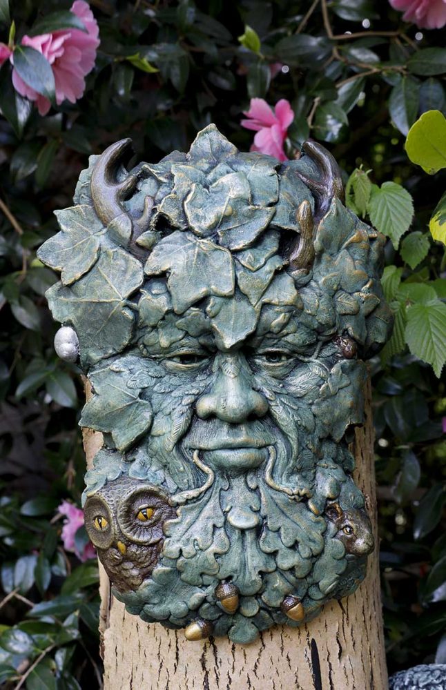 herne-the-hunter-green-man-sculpture