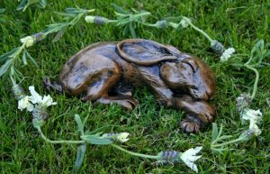 lavender-hare-sculpture