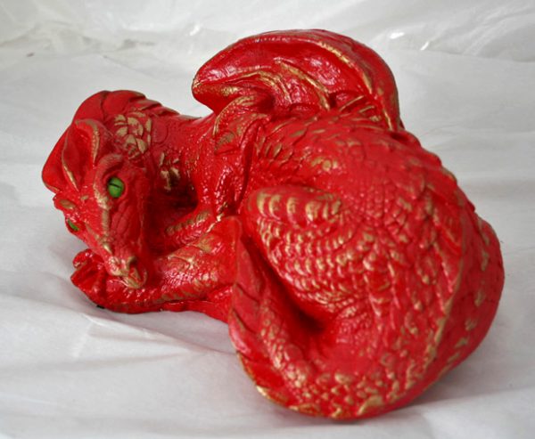 blod-welsh-dragon-sculpture