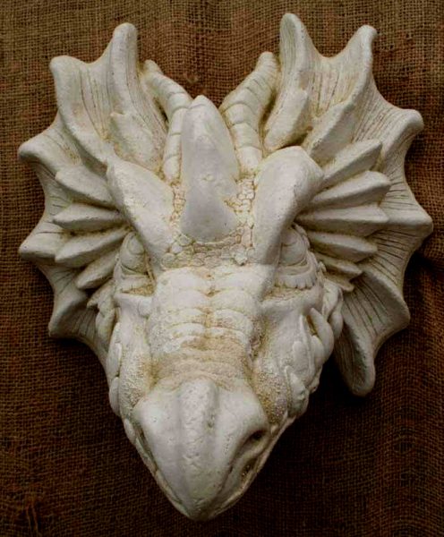 caleb-dragon-sculpture