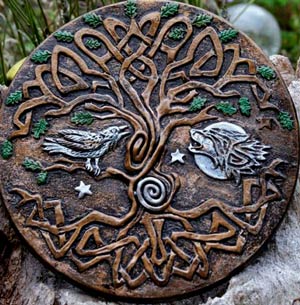 norse-tree-of-life-plaque