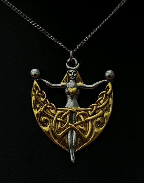 danu-goddess-pendant