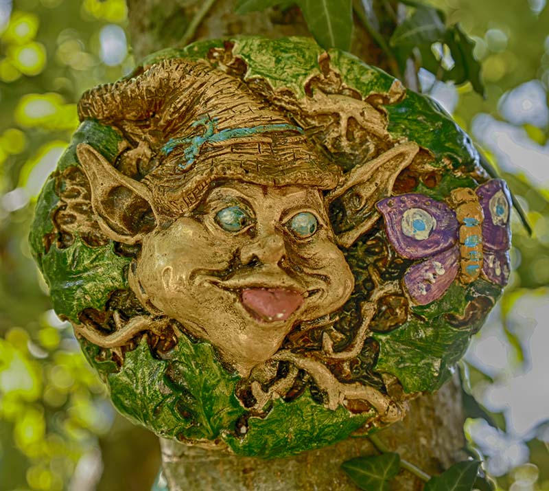 mabli-mossfoot-pixie-wall-plaque
